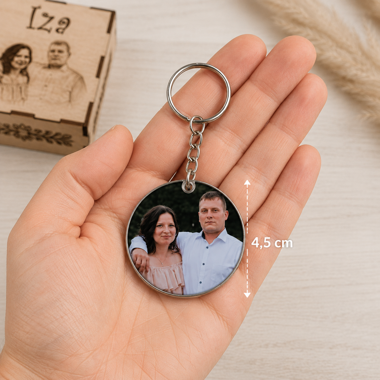 Personalizowany brelok ze zdjęciem + drewniane pudełko - obrazek 3
